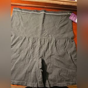 Yummie Seamless Black Shapewear Shorts 2X/3X
